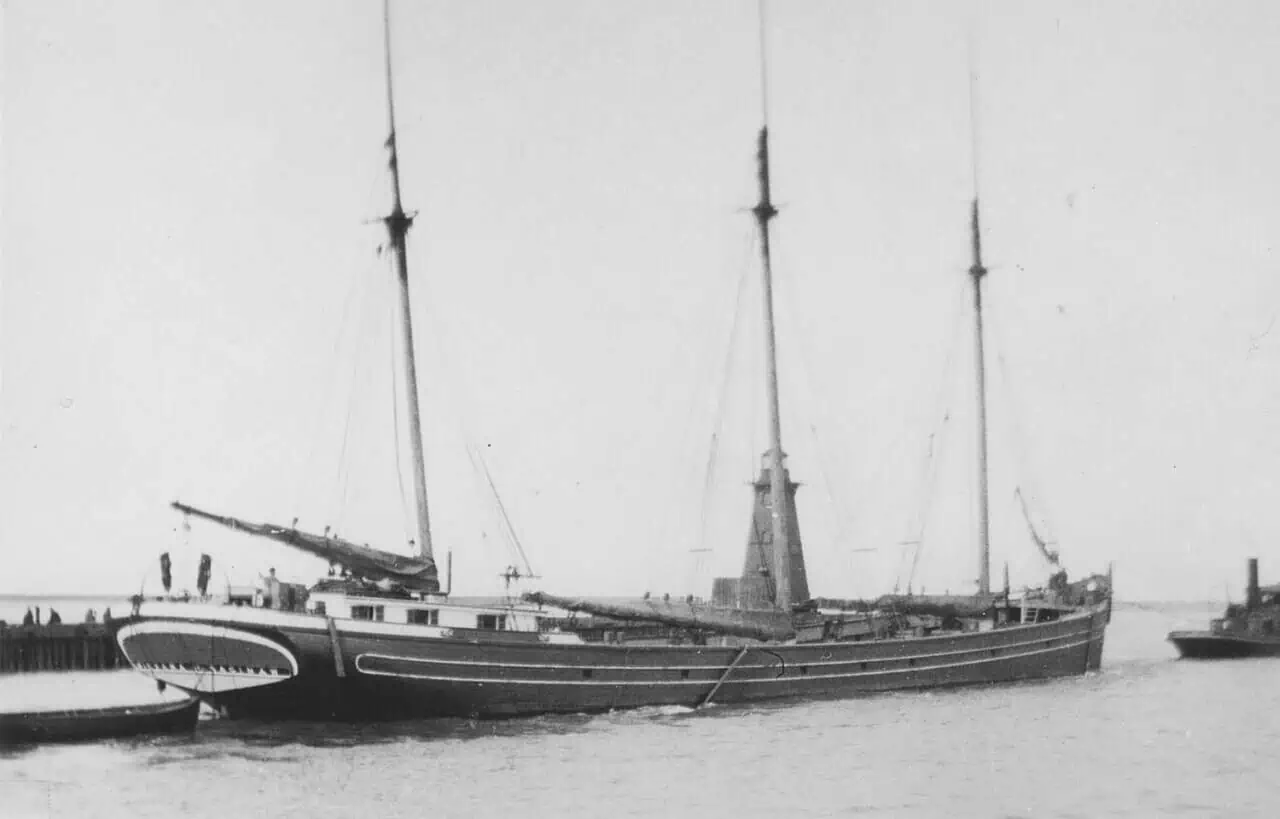 Escanaba Had an Actual Pirate. The Feds Chased Him Down With a Gunboat in 1908.