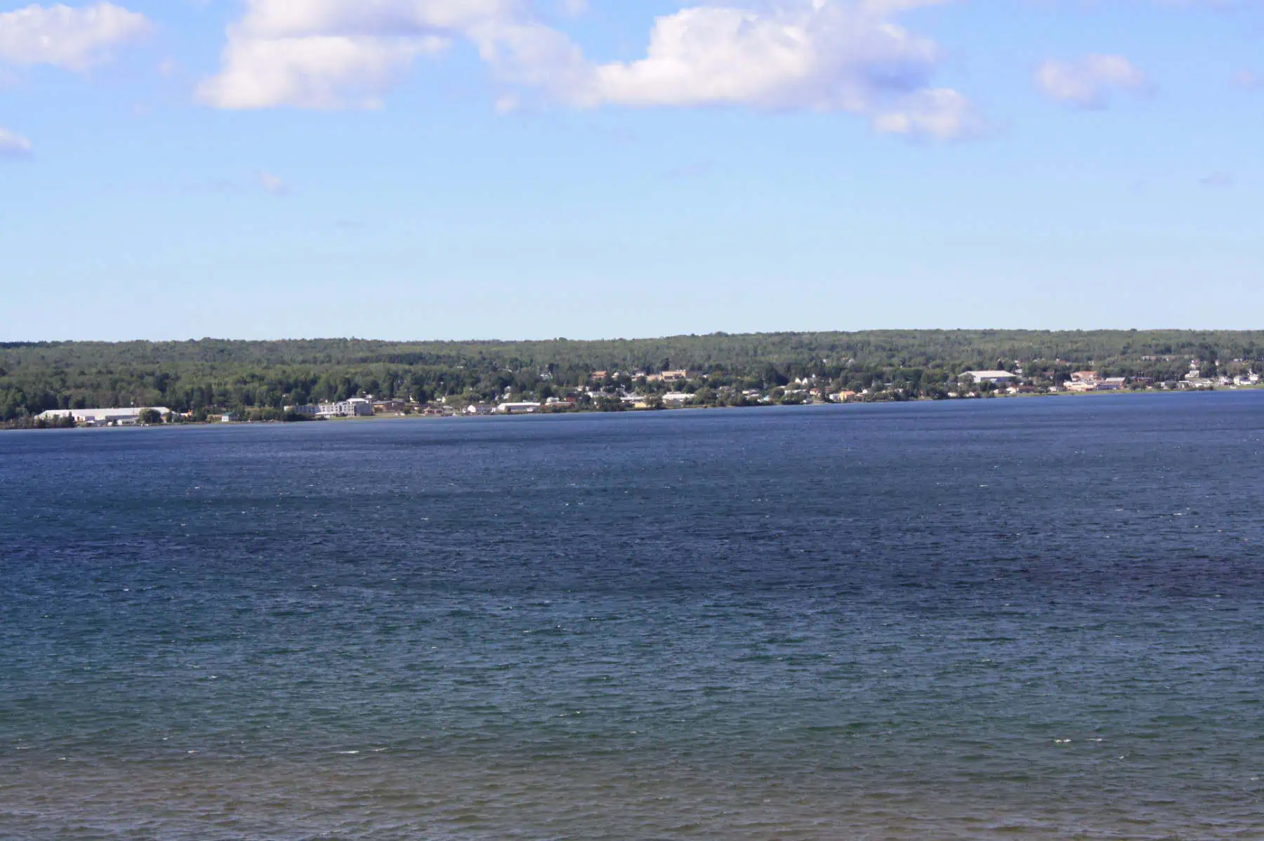 Looking north at Baraga, Michigan across Keweenaw Bay on Lake Superior. Photo: Royalbroil, CC BY-SA 3.0, via Wikimedia Commons
