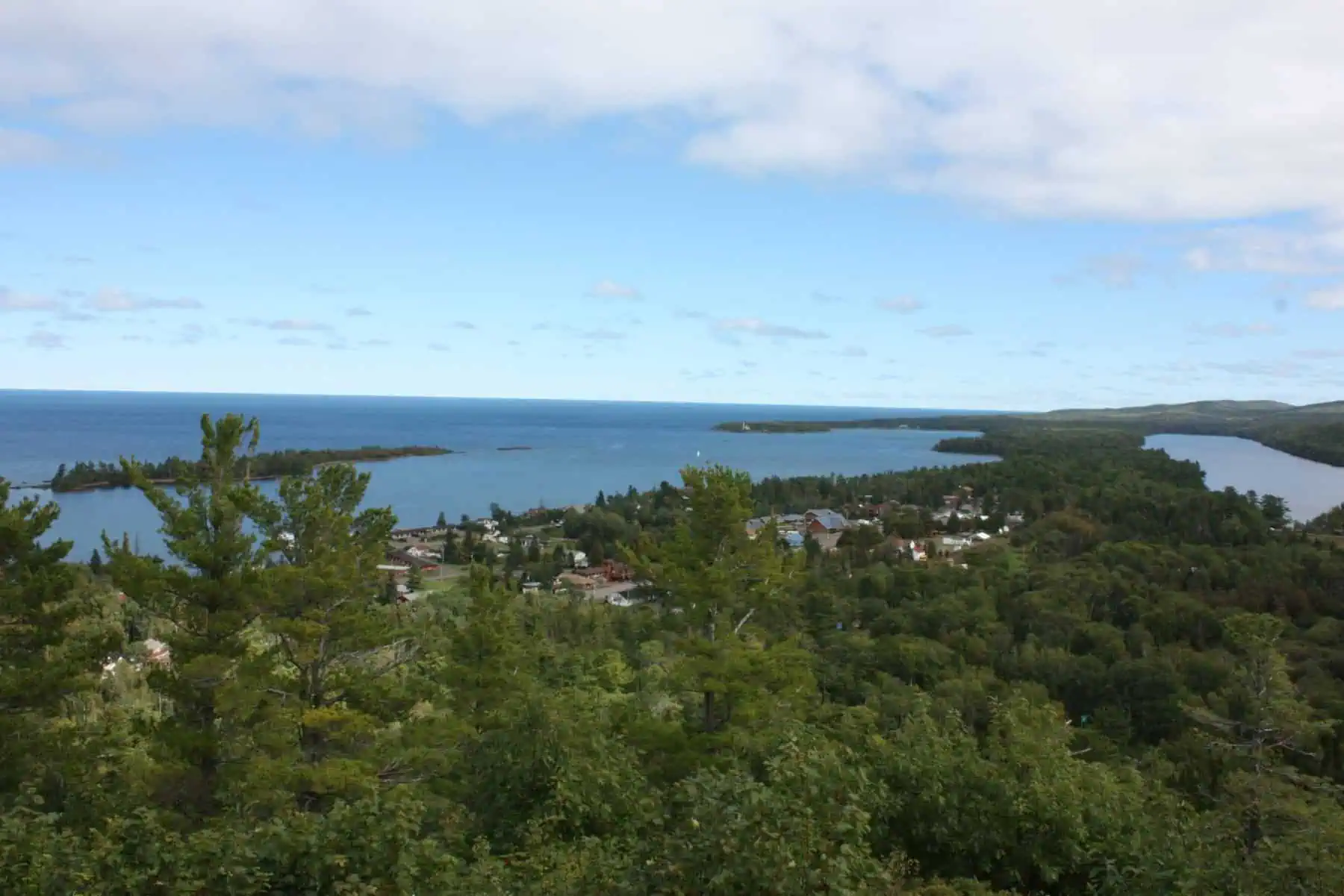 Aerial view of Copper Harbor and the surrounding forest from Brockway Mountain Drive, Keweenaw Peninsula, Michigan. Photo by Alan Wilcox, CC0.